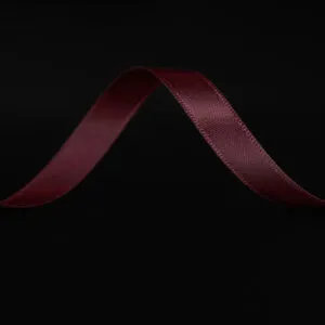 Bånd: "Silke" - Burgundy 9mm x 3meter