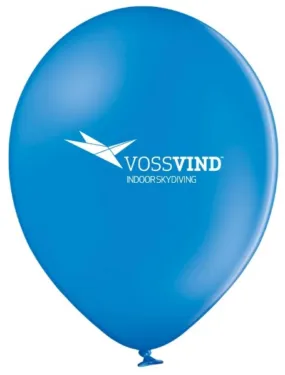 Blå logoballong med VossVind-trykk